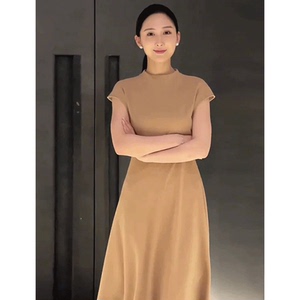 高冷御姐风连衣裙2025新款高端气质名媛法式高级感长裙子女小洋装