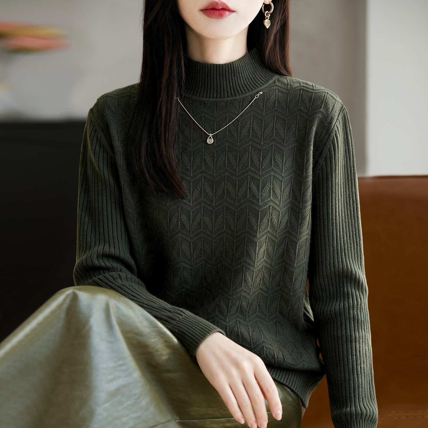 2026新款纯色秋季大码针织打底衫女洋气中老年女装上衣秋冬毛衣