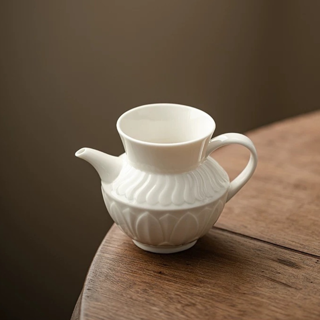 仿宋定窑定瓷刻花中式通用茶具茶水分离器莲瓣茶海公道杯