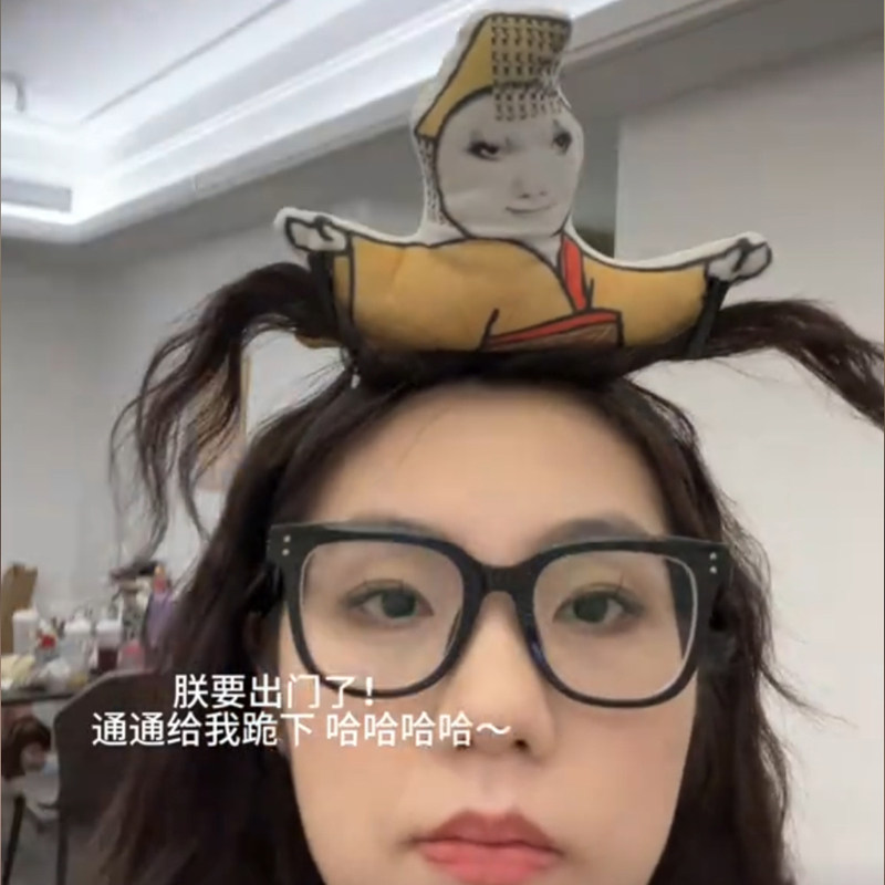 网红2024新款装饰刘海夹前额碎发