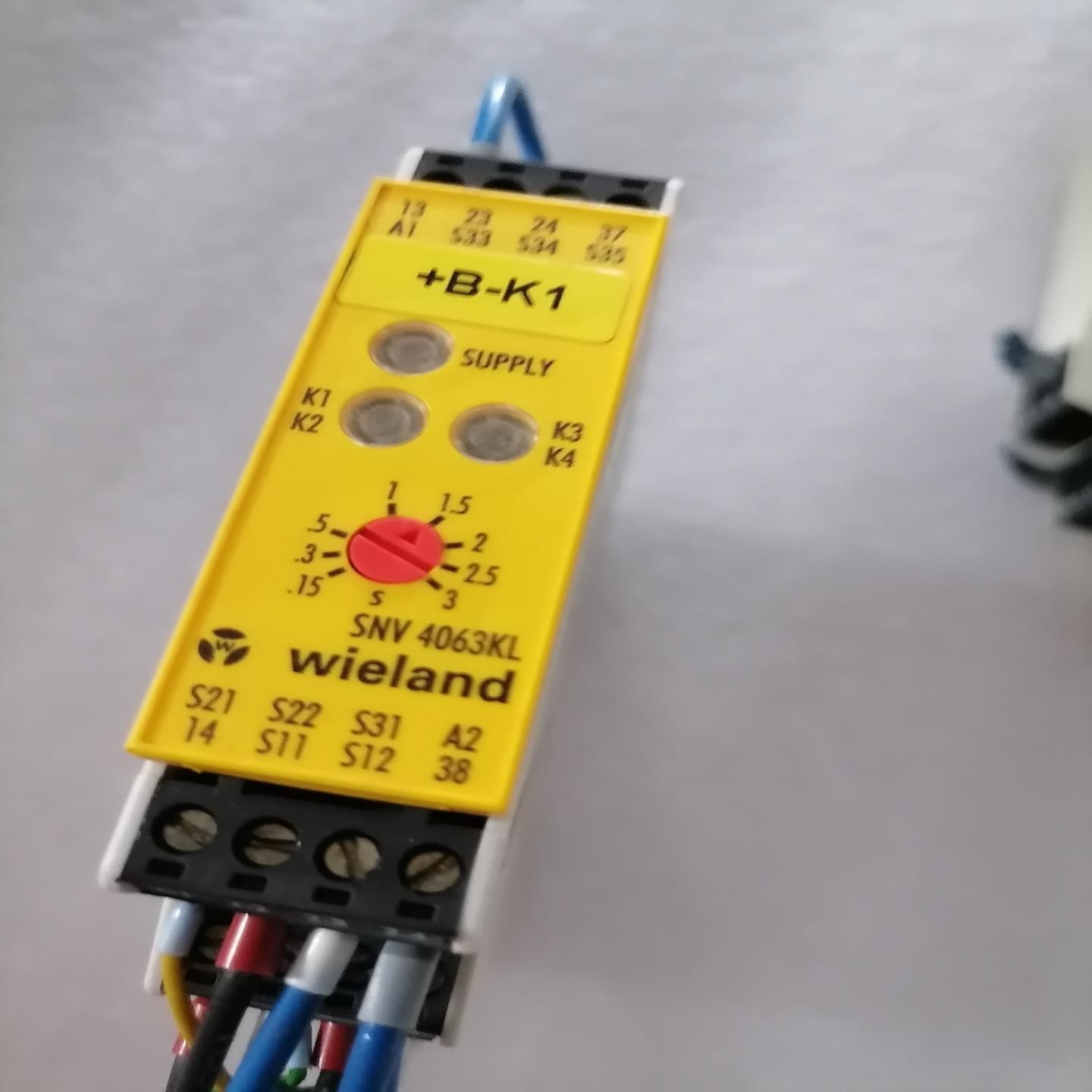 Wieland安全继电器SNV 4063KL-A R1.18