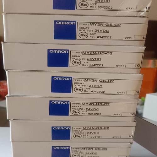 继电器MY2N一GS一C2 24VDC，含底座，20套