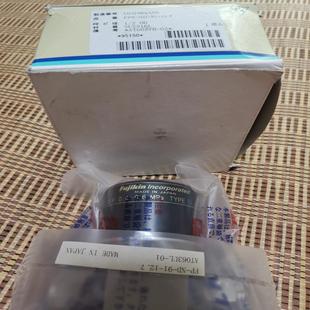双卡套 富士金 气动隔膜阀
