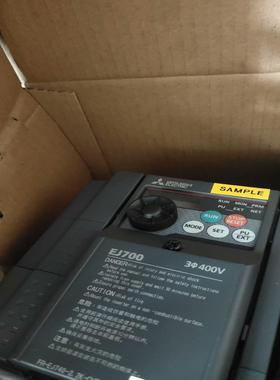 [德峰] FREJ740380CHT-2.2变频器V-2.2K-三相