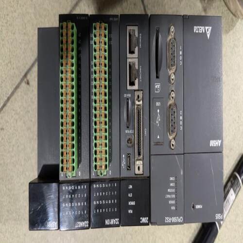 台达CPU500-RS2一组便宜出