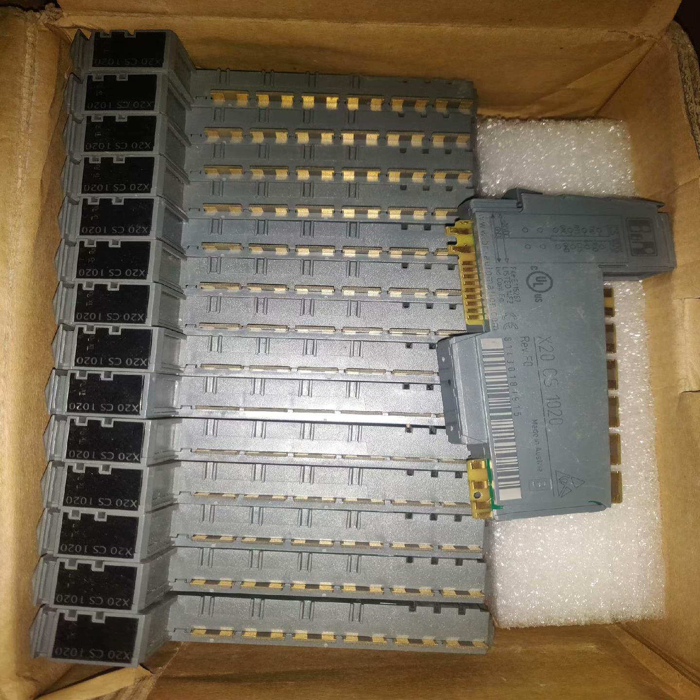 贝加莱模块X20CS1020/X20DI9371   实物图