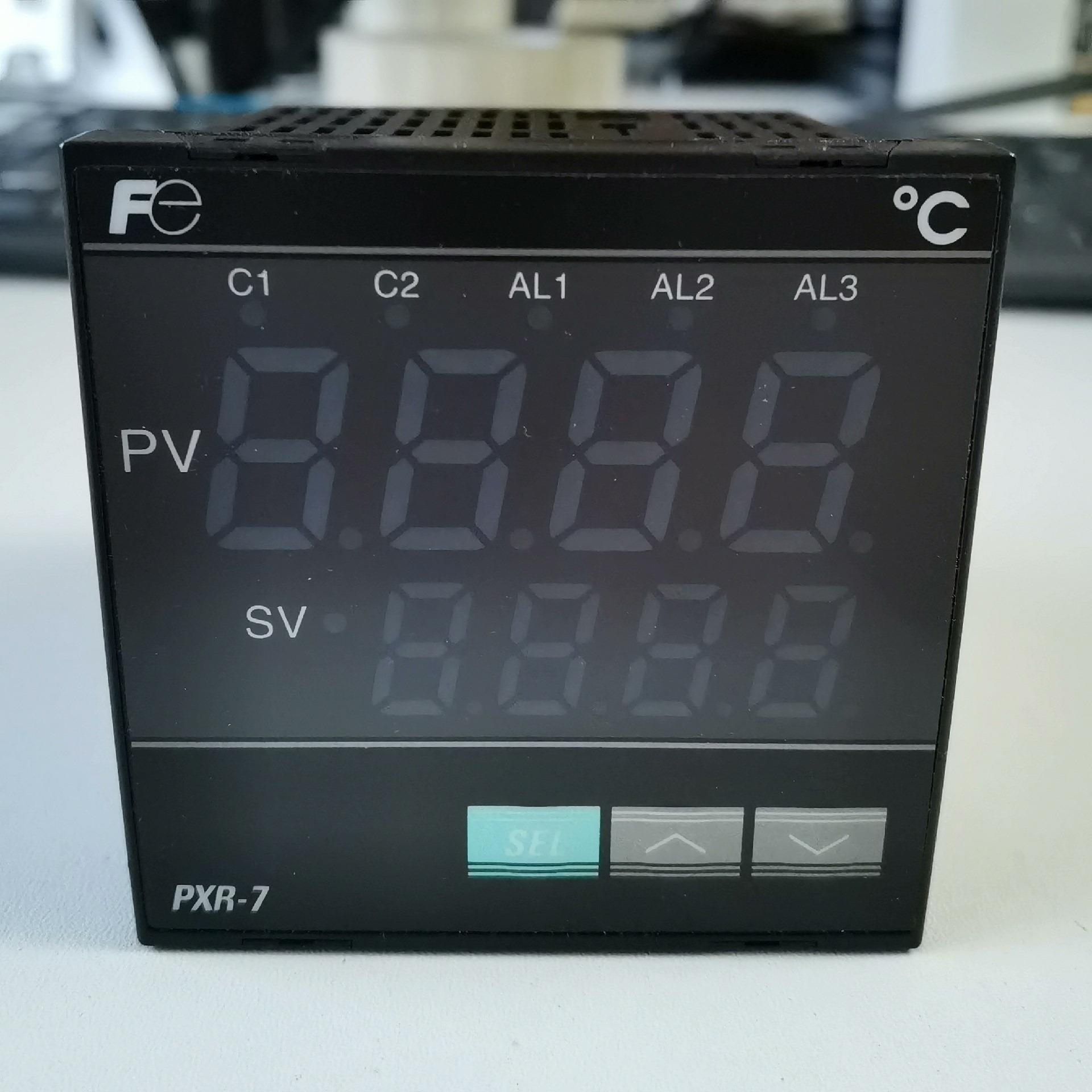 全新温控PXR7TAY1-8W000C