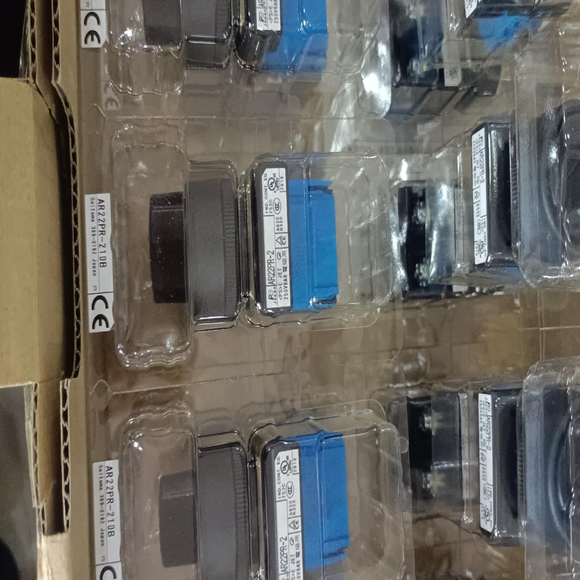 富士按钮开关，AR22PR一2，AR22F0L一10E，AR