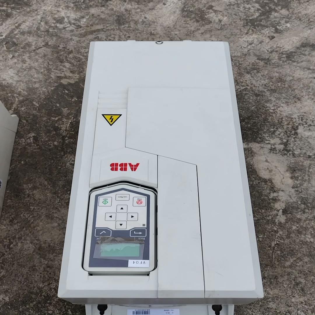ABB530变频器22w  ACS530-01-046A-4