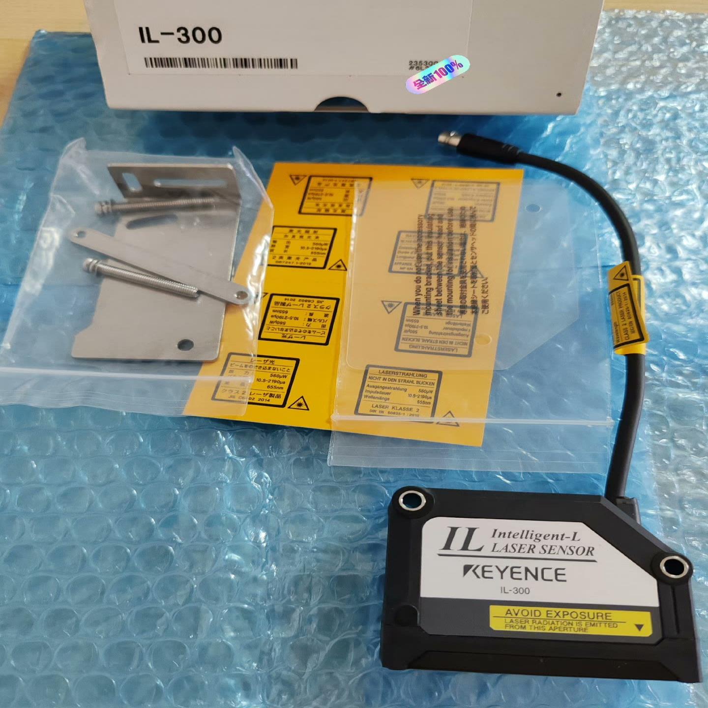 基恩士传感器IL-300  全新原装正品  配件齐全  20