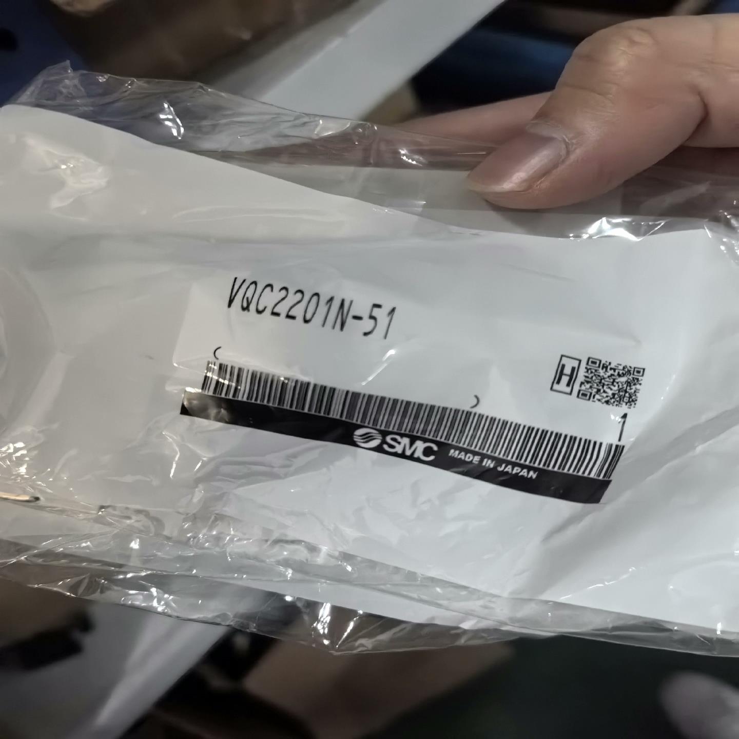 电磁阀组VQC2201N-51