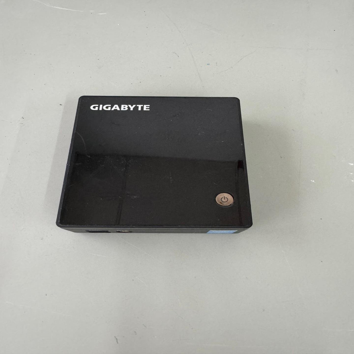 Gigabyte/技嘉 BRIX GB-BXi5 5200u