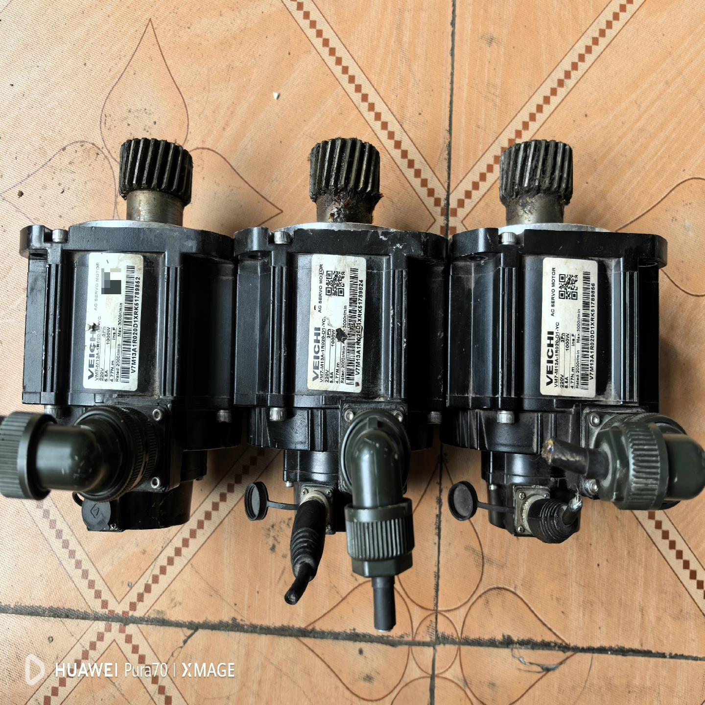 （设备配件）M13A10电机R020--- 1伟创私服-YCD1 VM7