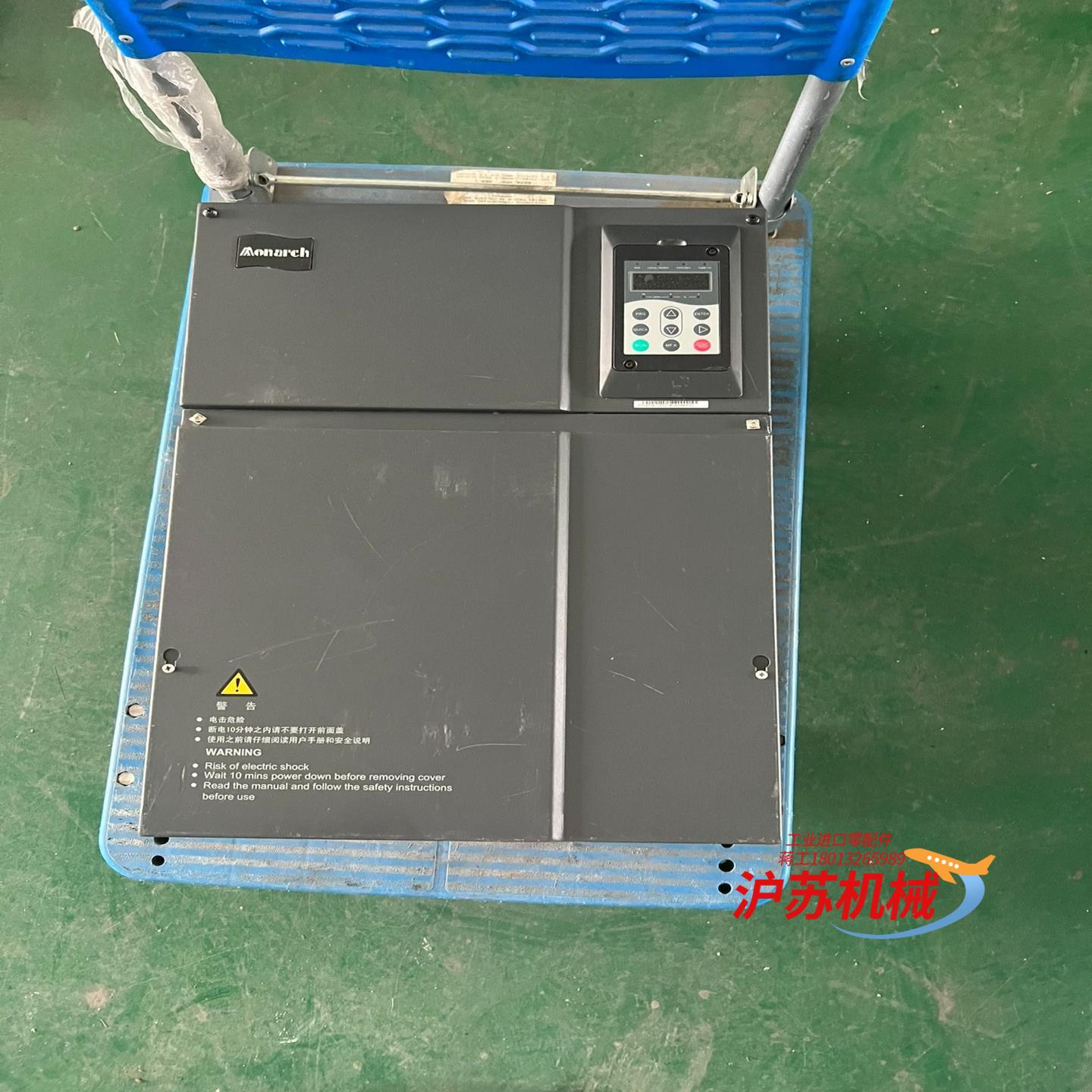 默纳克电梯变频器  ME320LN-4045-IP-SC2