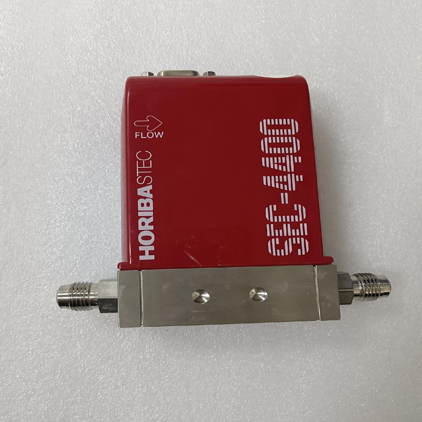 Horiba SEC-4400M 气体质量计 WF6