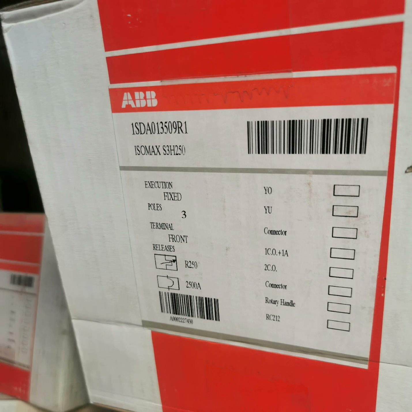 （设备配件）ABB塑壳断路器S3H250 3P R250 1SDA013