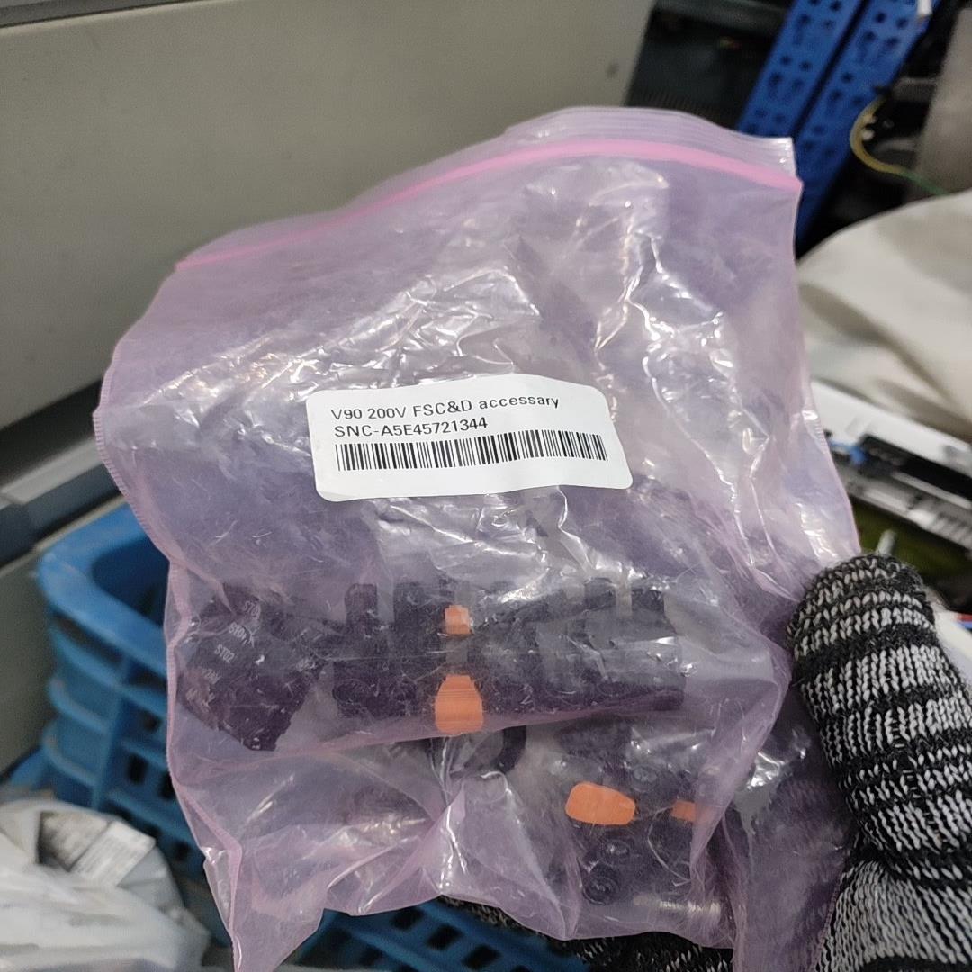 西门子V90端子 全新未使用