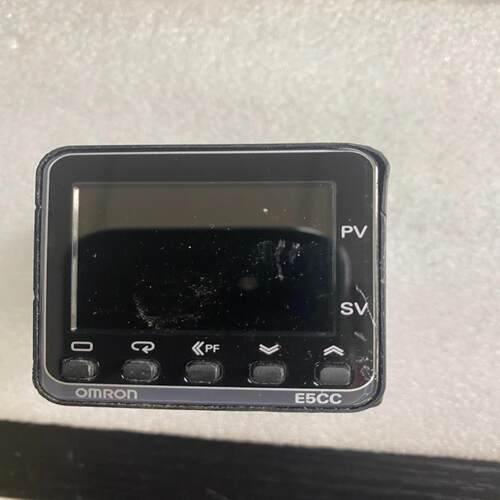 温控器 E5CC-QX2ASM-800
