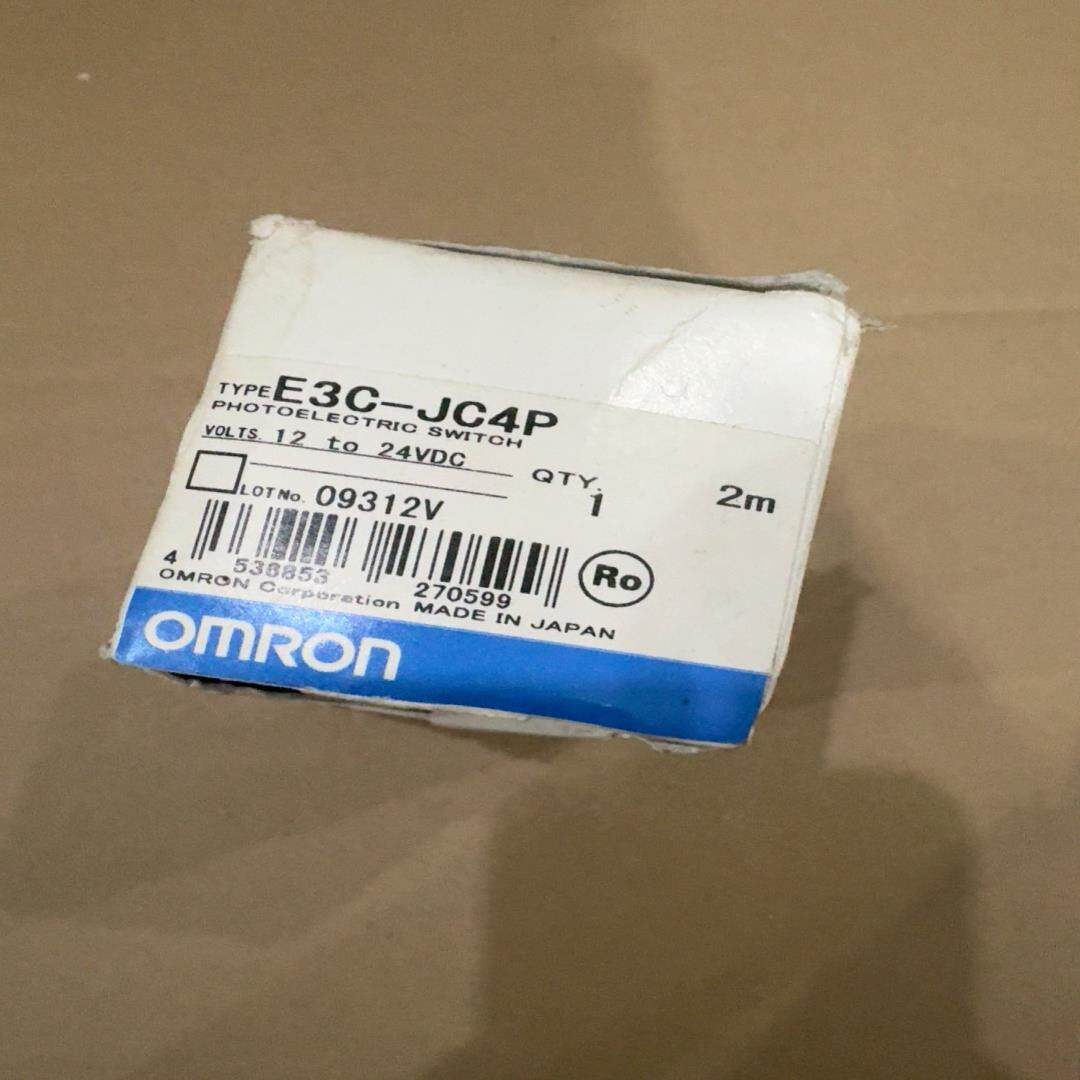 传感器E3C-JC4P 共1个150