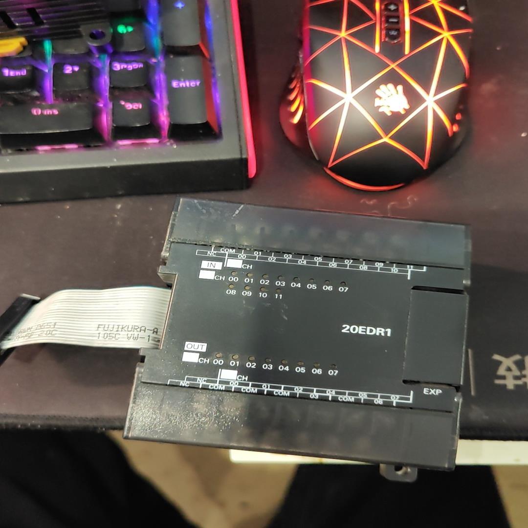 CP1W-20EDR1功能完好