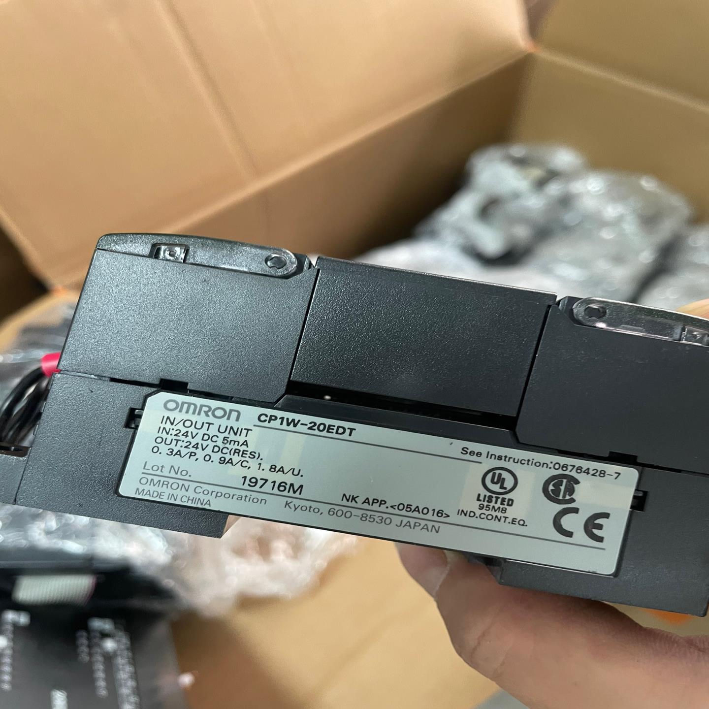 cp1w-20edt cp1h-x40dt-d