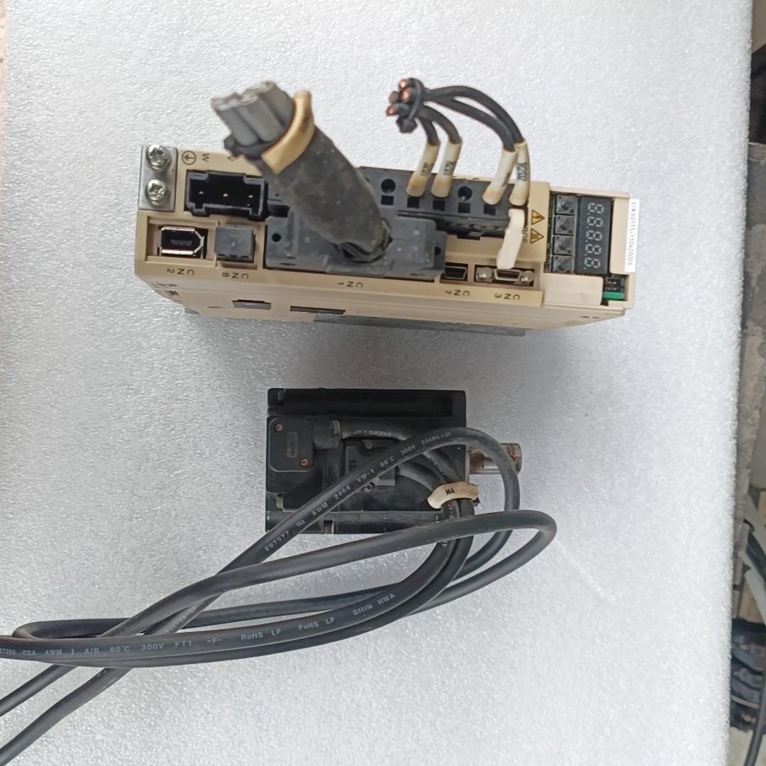 安川伺服SGDV-1R6A01A，电机SGMJV-02ADA