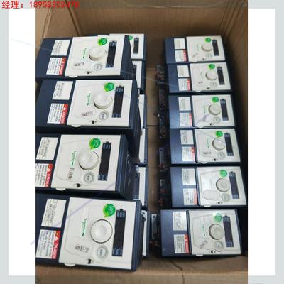 施耐德ATV312H075M2  功能正常！实物拍摄！16个