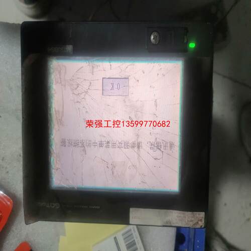 【荣强工控】三菱触摸屏GT1555-QSBD成色如图，实物拍