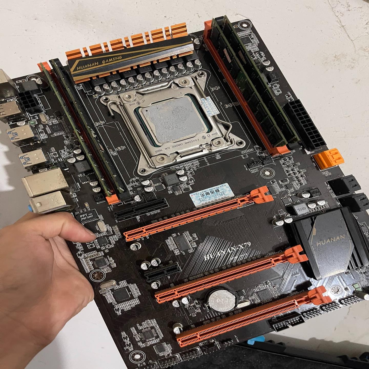 [德峰]华南x79主板e5-2680 v2