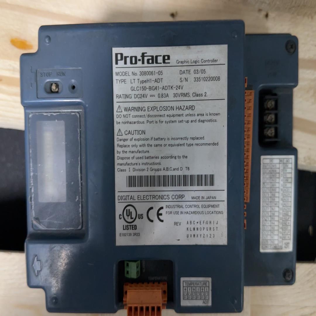 [德峰]普洛菲斯的工业触摸屏一块，型号GLc150-BG41-ADT