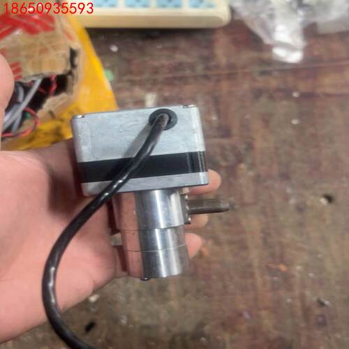Fluid-o-Tech  齿轮泵  德国进口件  成色如图