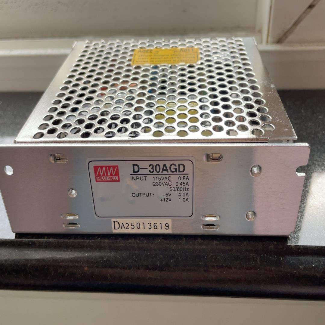 明炜开关电源全新原装D-30AGD输出5V和12V
