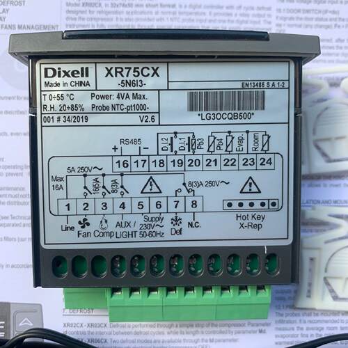 小精灵温控器XR75CX-5N6I3---XR75CX-5N613 带时钟功能议价