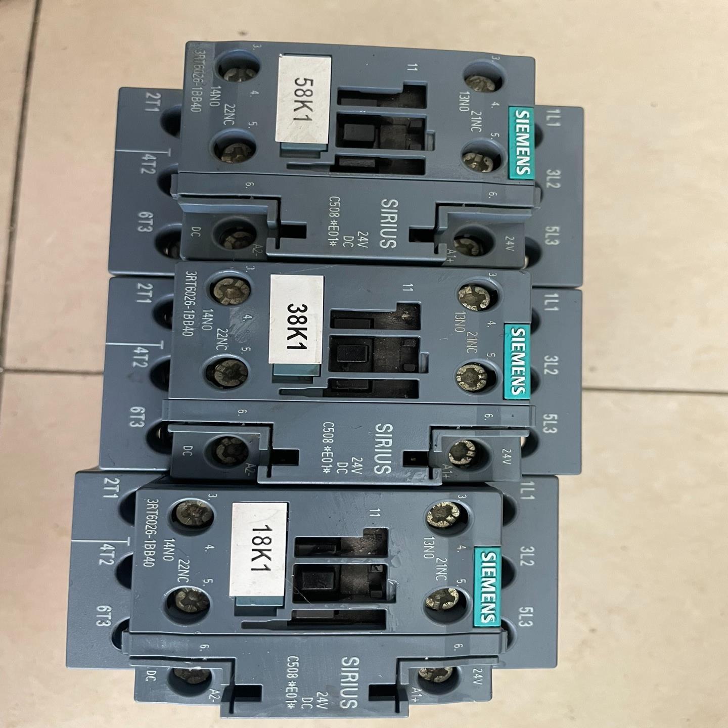 西门子接触器，3RT6026-1BB40，拆机货，图片是实物