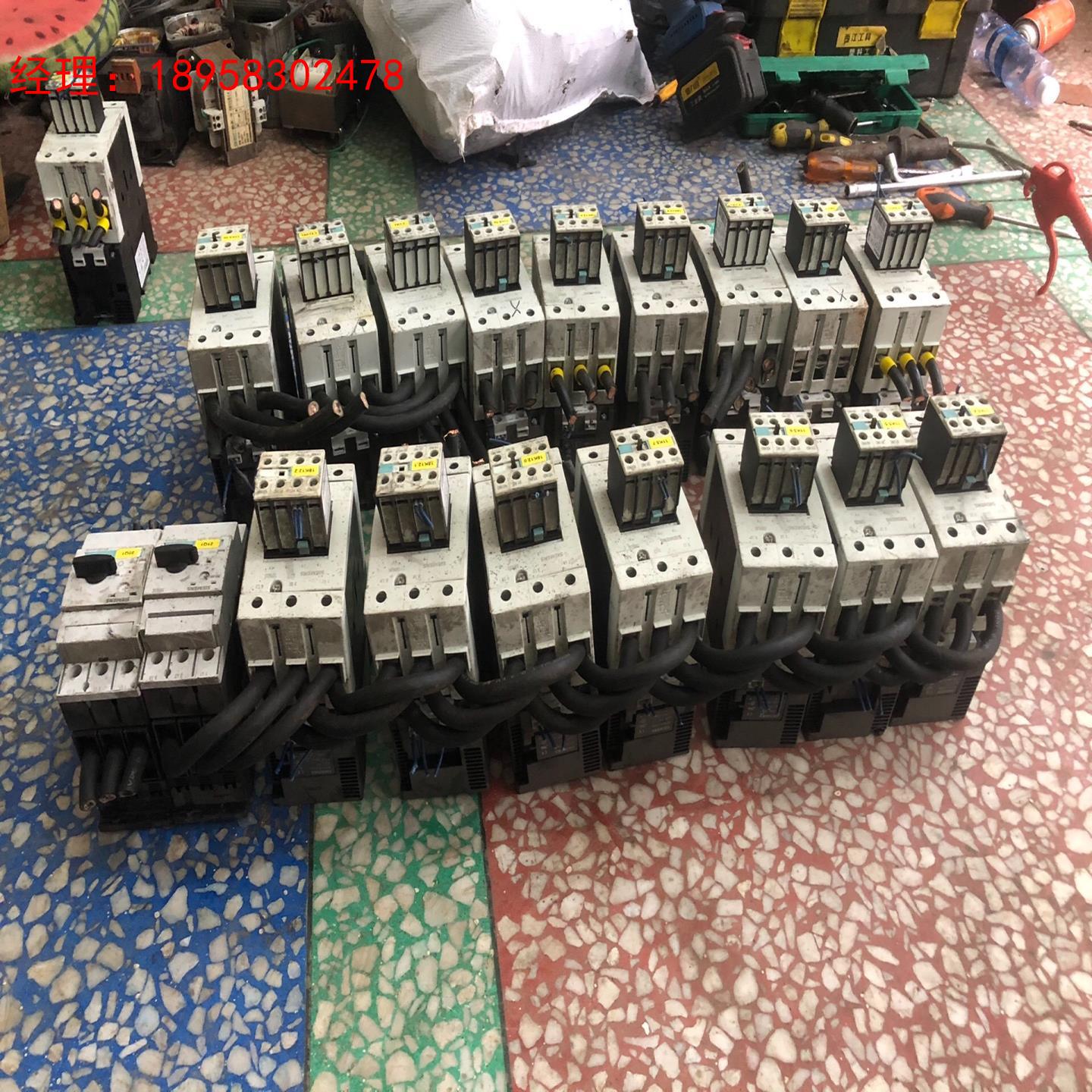 进口西门子，3RT1046-1BB44直流接触器，17个，马