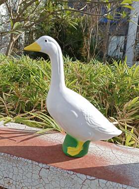 跨境新款白鹅户外仿真动物鸭子摆件树脂工艺假山水池造景庭院花园