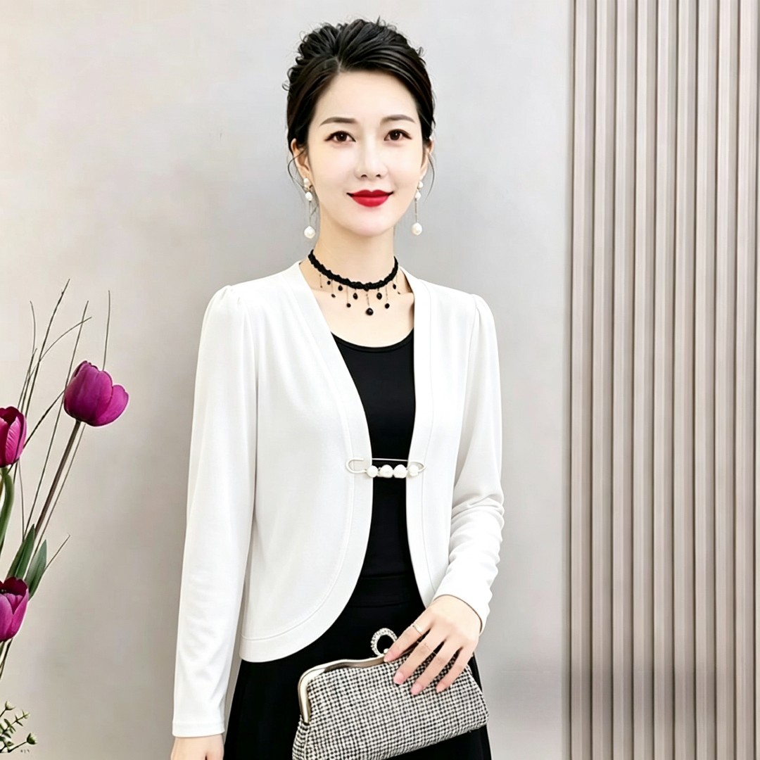 网红同款【送胸针】今年流行冰丝披肩开衫薄款透气夏季精致女人款