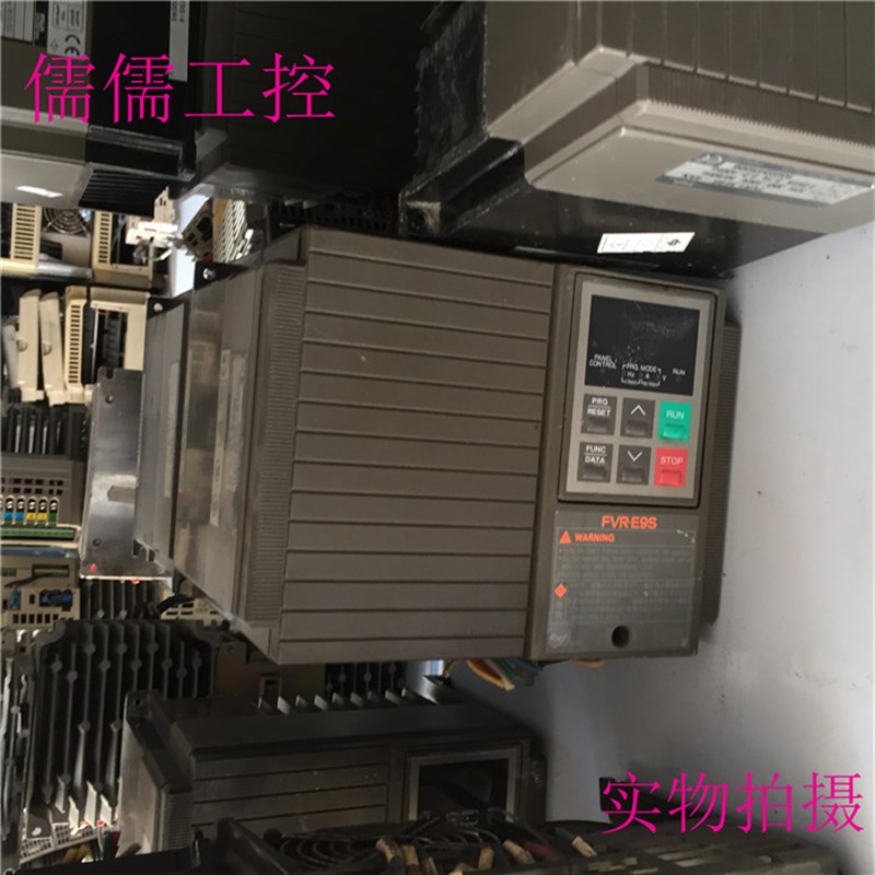 拆机2.2KW变频器FVR2.2E9S-2AN 220V 2.2KW 实物拍摄