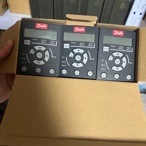 议价丹佛斯变频器面板LCP21，，带包装，库存有多个。可维修