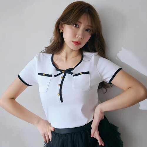 Her lip to 拼色蝴蝶结饰边T恤 休闲甜美简约舒适圆领少女感
