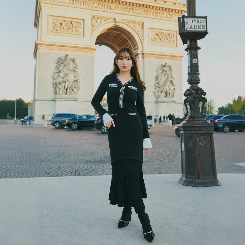 Her lip to 伊萨琳长款针织连衣裙 宽松时尚百搭秋冬通勤设计感