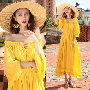 海边度假连衣裙女夏三亚沙滩裙超仙2025新款一字肩显瘦高级感长裙