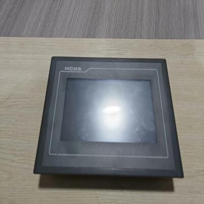 昆仑通态触摸屏TPC7062KS   成色如图