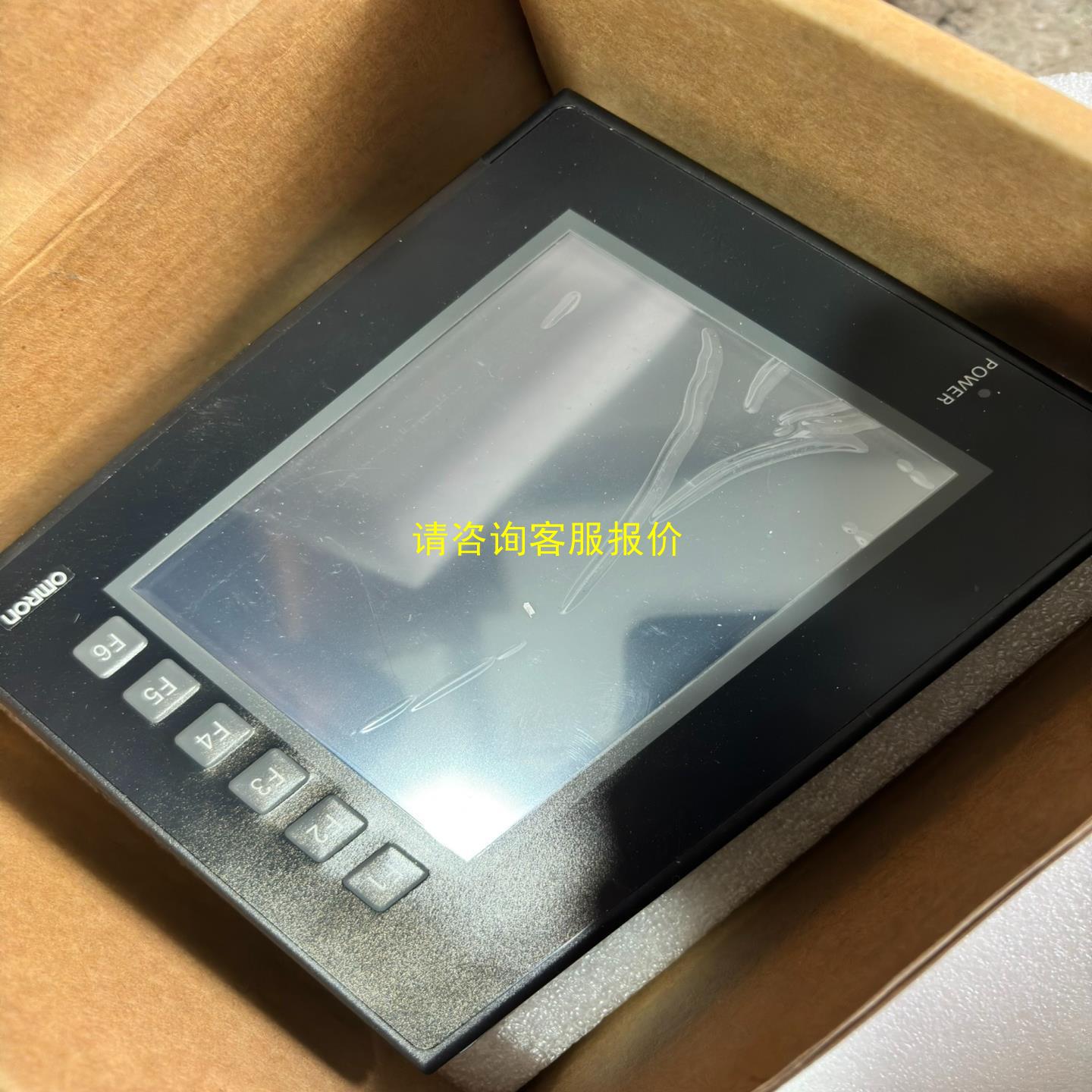 询价欧姆龙触摸屏NP5-SQ001B 全新 库存的 有两个 需要