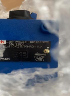 全新力士乐R900999070油缸