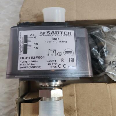 DSF152F001压力开关，SAUTER原装。
