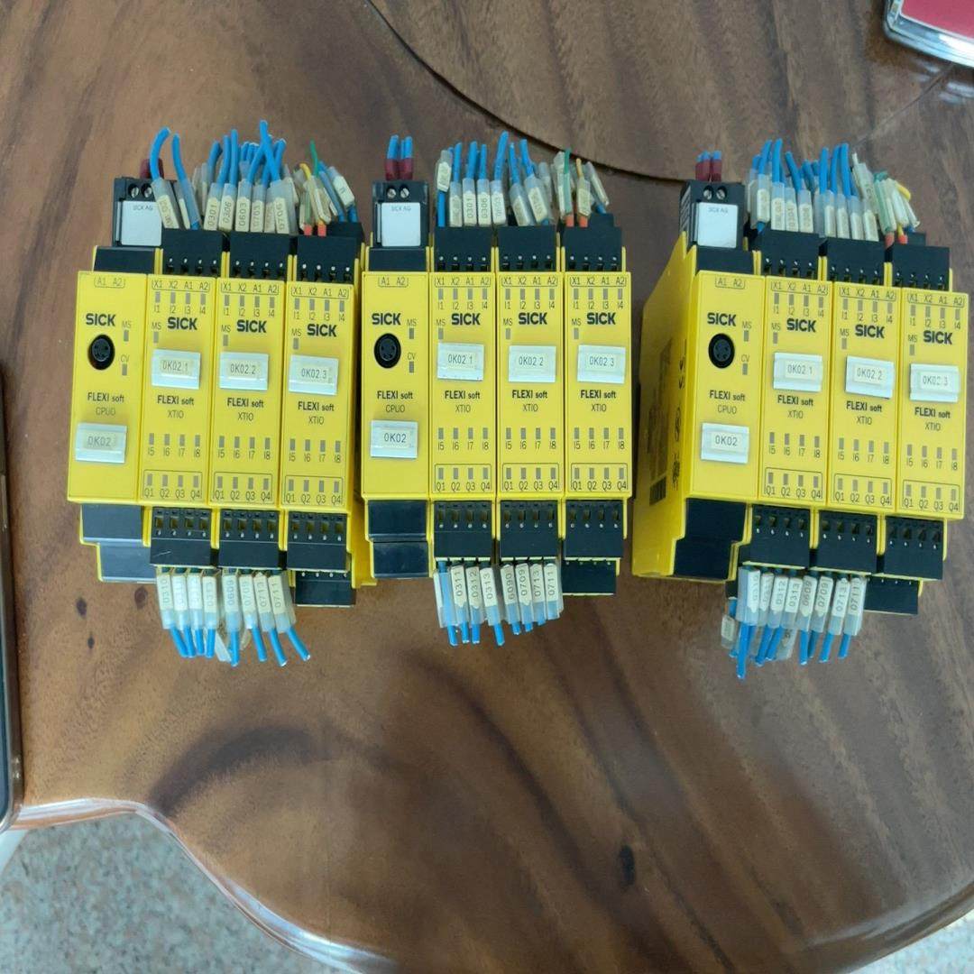 西克安全继电器FX3-CPU000000模块FX3-XTI0