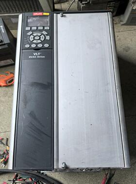 （设备配件）丹佛斯变频器 实物拍摄 功能包好 FC-102P30KT4E