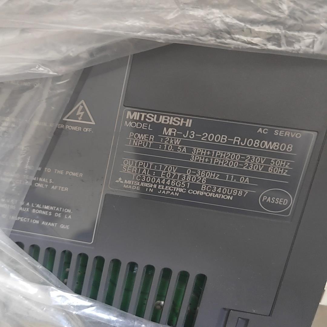 MR-J3-200B-RJ080W808/MR-J3-100