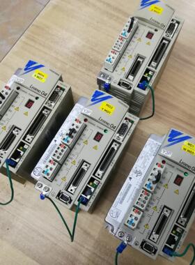 （请询价）安川伺服驱动器 几乎 SGDS-04GT Y3P 带SM议价